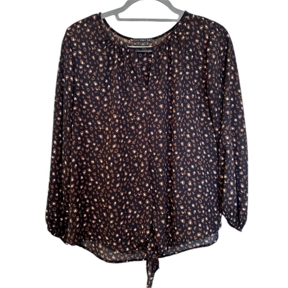 •West Kei Blouse Navy, Gold and White with tie front. Sz M